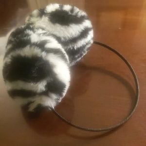 NWOT Zebra Earmuffs